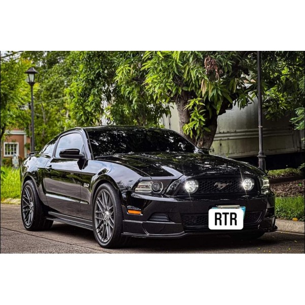FORD MUSTANG GT 5.0 2013 