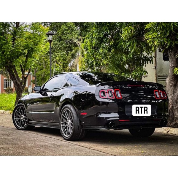 FORD MUSTANG GT 5.0 2013 